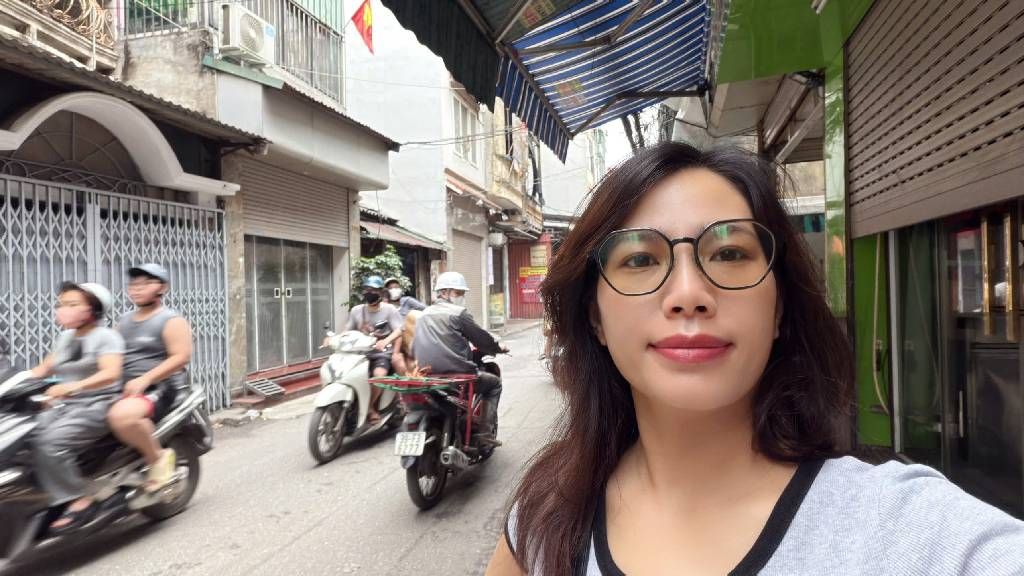 Bán nhà Giáp Bát - diện tích 46m2 3 tầng - Mặt phố kinh doanh sầm uất - giá 17,9 tỷ