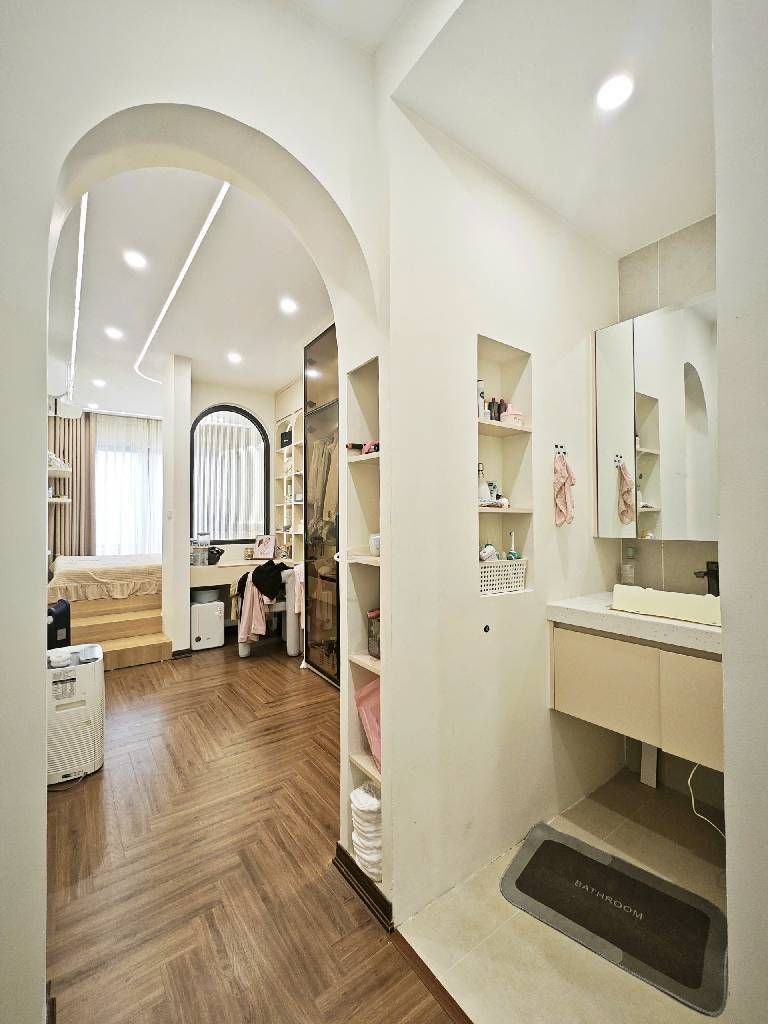 Bán nhà Minh Khai - diện tích 29,5m2 4 tầng - Nhà đẹp long lanh, giá 7,9 tỷ