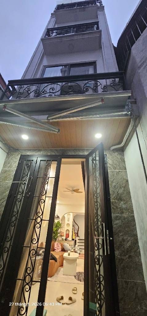 Bán nhà Minh Khai - diện tích 29,5m2 4 tầng - Nhà đẹp long lanh, giá 7,9 tỷ