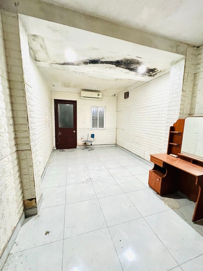 Bán nhà Mai Động - diện tích 80m2 1 tầng - Sổ đỏ chính chủ - giá 4,8 tỷ