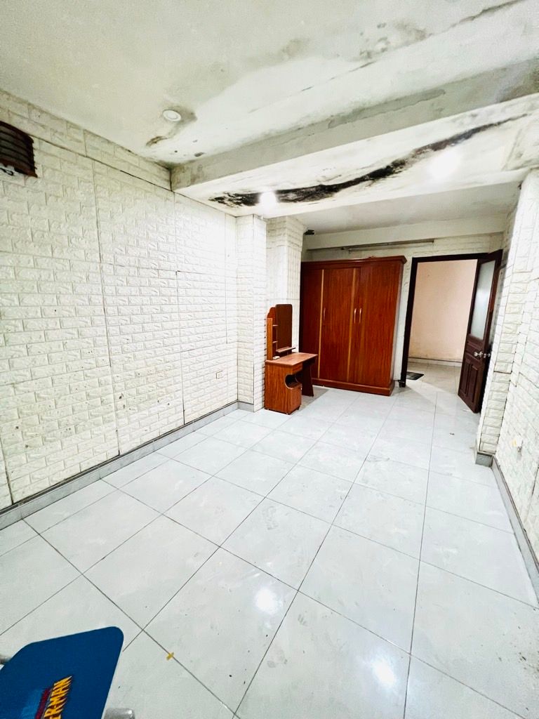 Bán nhà Mai Động - diện tích 80m2 1 tầng - Sổ đỏ chính chủ - giá 4,8 tỷ