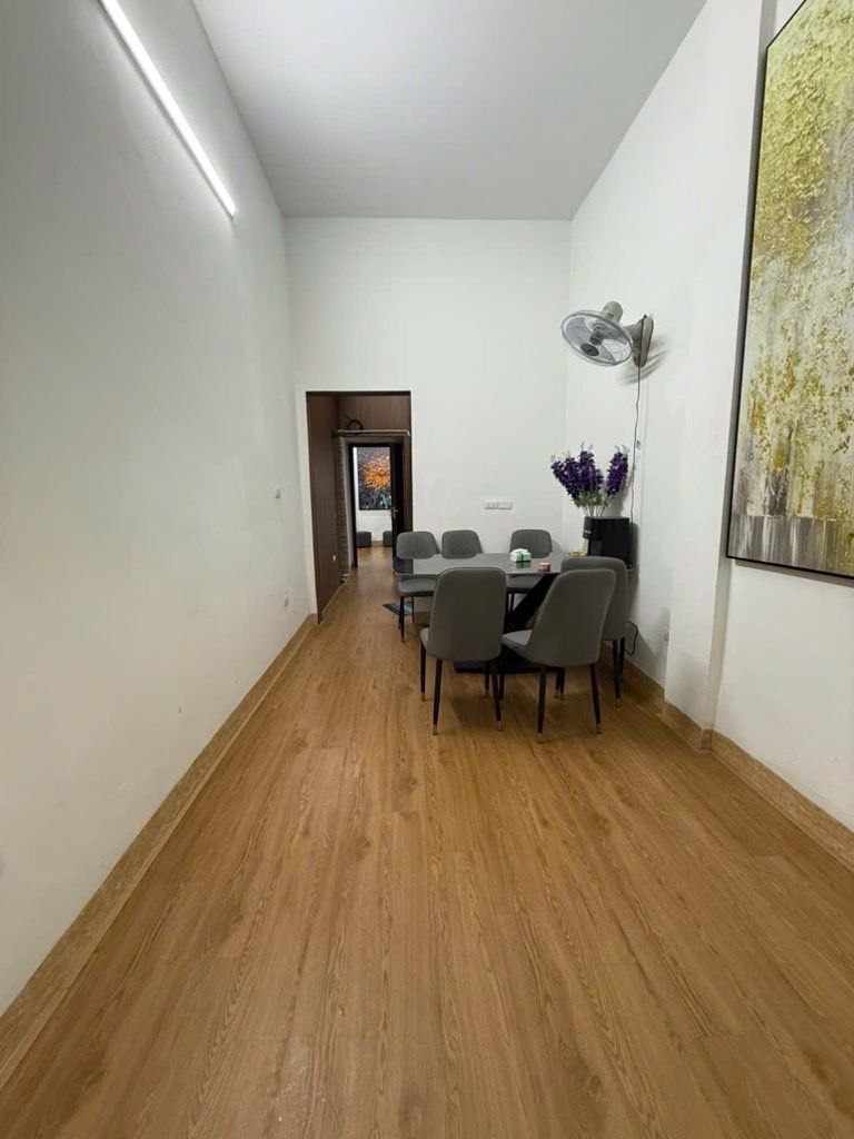 Bán nhà Phương Liệt - diện tích 120m2 2 tầng - Ô TÔ ĐỖ - giá 6,08 tỷ