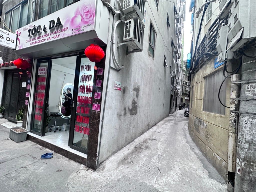 Bán nhà Nguyễn Trãi - diện tích 27m2 1 tầng - Căn hộ đẹp hiếm có - giá 1,57 tỷ