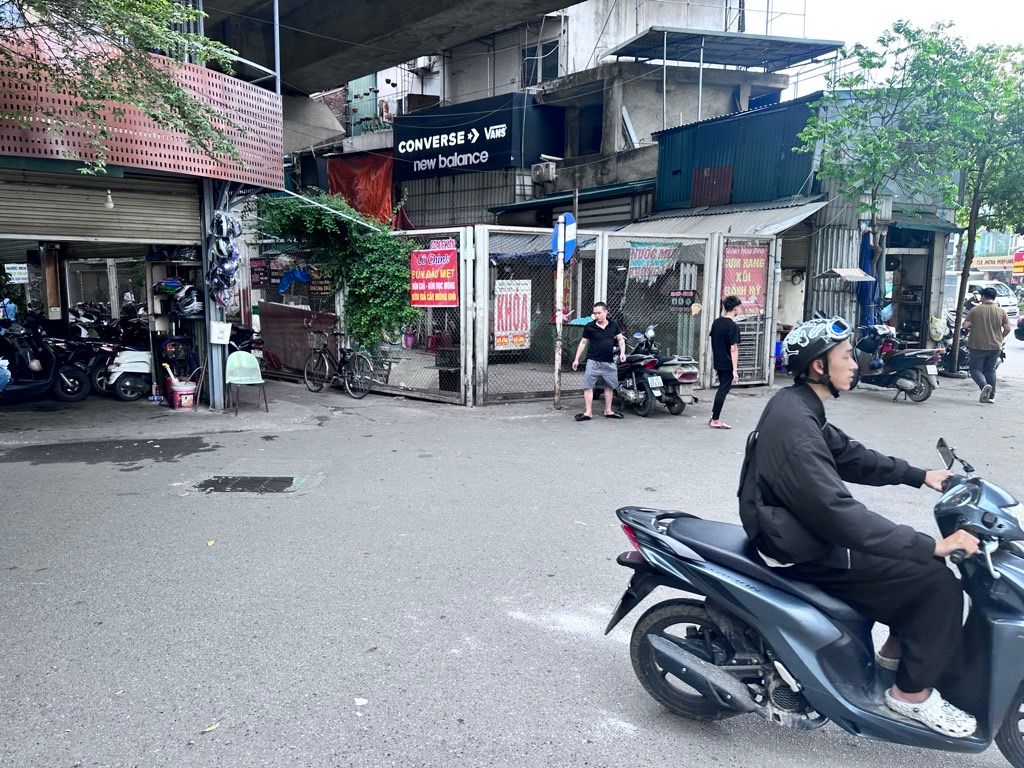 Bán nhà Nguyễn Trãi - diện tích 27m2 1 tầng - Căn hộ đẹp hiếm có - giá 1,57 tỷ