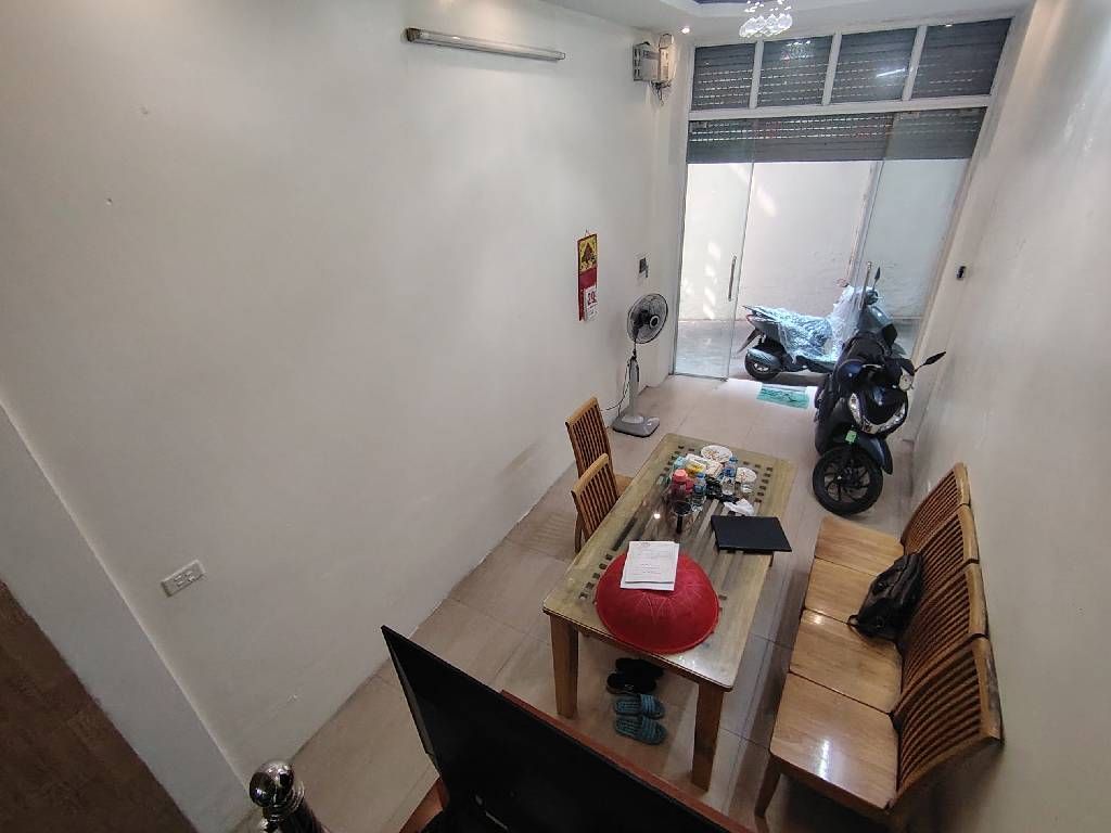 Bán nhà Nguyễn Lương Bằng - diện tích 31,4m2 3 tầng - Cực hiếm - giá 9,6 tỷ