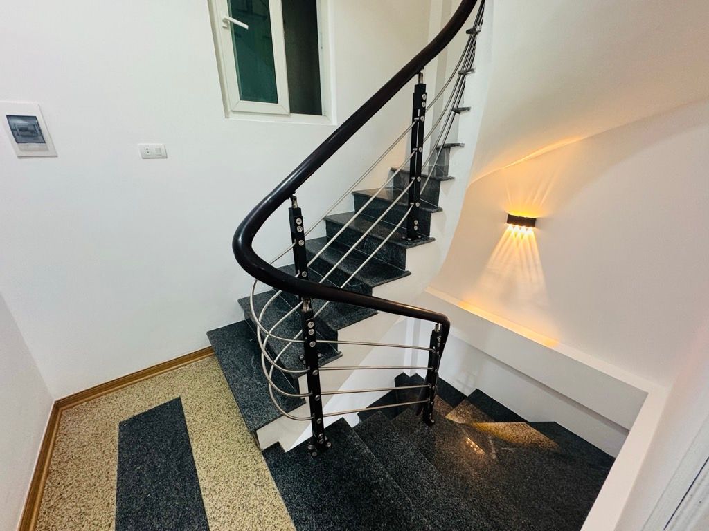 Bán nhà Lương Khánh Thiện - diện tích 49m2 5 tầng - giá 0 tỷ