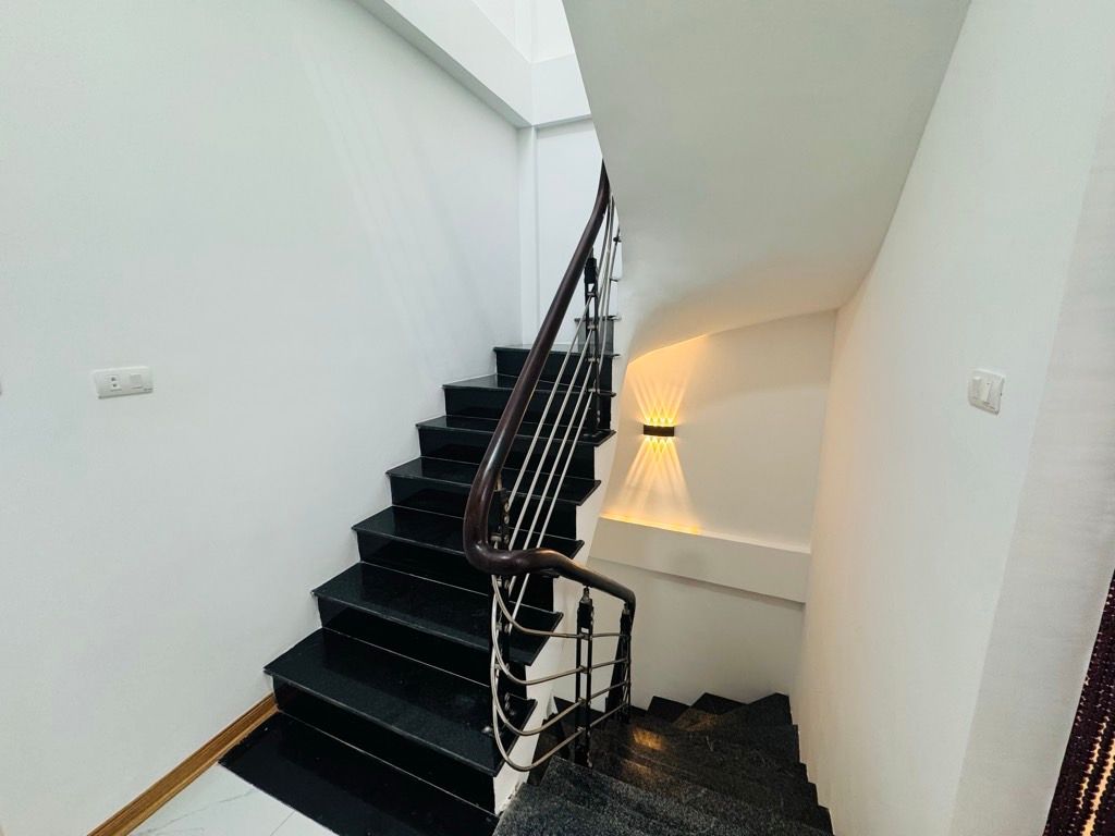 Bán nhà Lương Khánh Thiện - diện tích 49m2 5 tầng - giá 0 tỷ