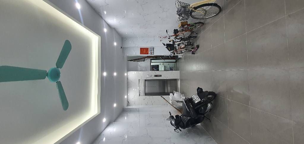 Bán nhà Nguyễn Trãi - diện tích 40,5m2 6 tầng - Thang máy - giá 14,5 tỷ