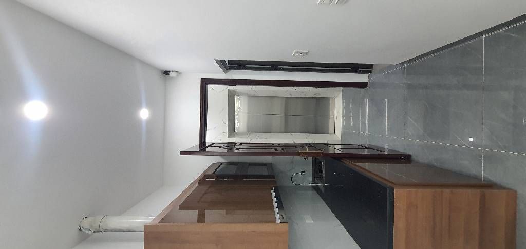 Bán nhà Nguyễn Trãi - diện tích 40,5m2 6 tầng - Thang máy - giá 14,5 tỷ