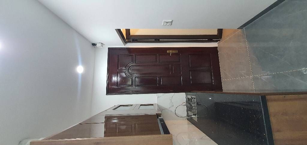 Bán nhà Nguyễn Trãi - diện tích 40,5m2 6 tầng - Thang máy - giá 14,5 tỷ