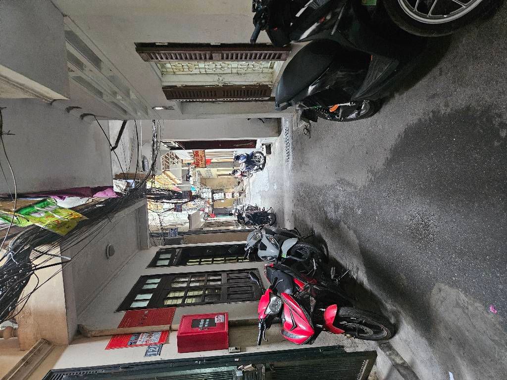 Bán nhà Ngõ Chợ Khâm Thiên - diện tích 16m2 2 tầng - 2 mặt thoáng - giá 4,2 tỷ