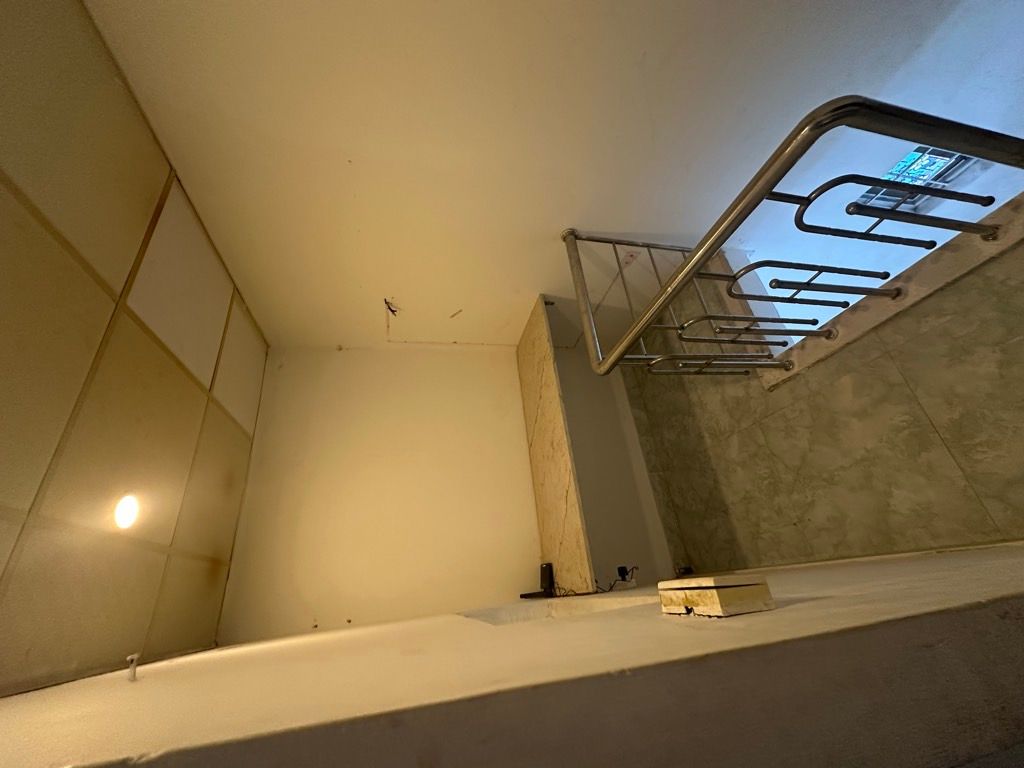 Bán nhà Thái Hà - diện tích 15m2 3 tầng - Ô tô đỗ cổng - giá 1,88 tỷ