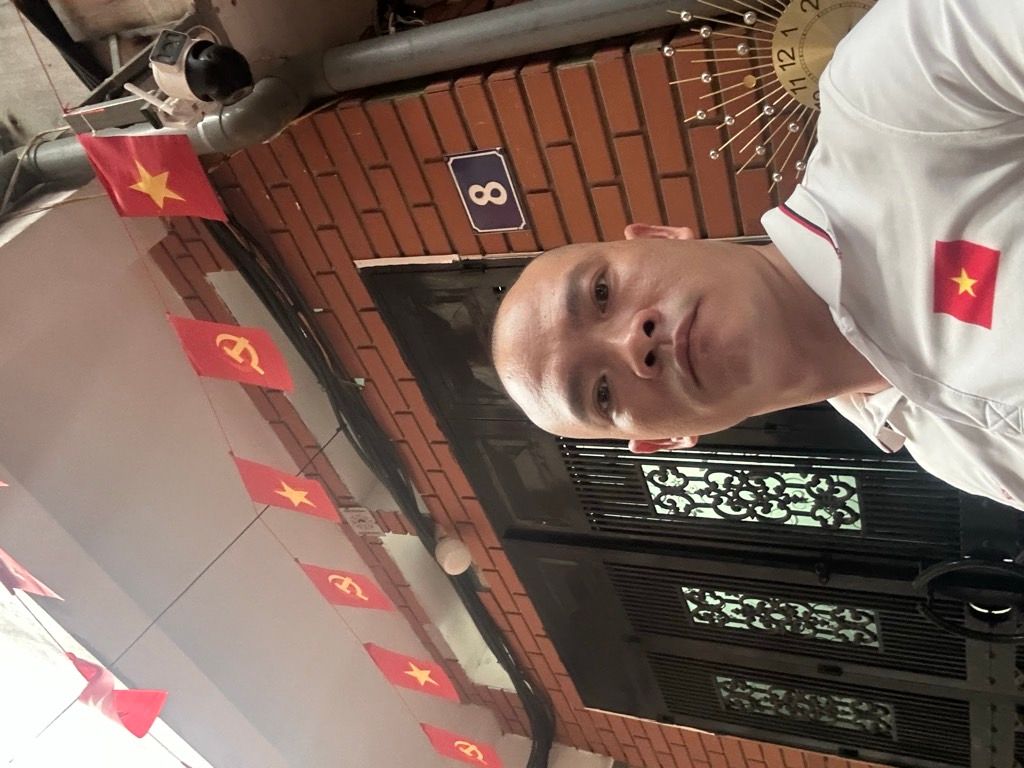 Bán nhà Thái Hà - diện tích 15m2 3 tầng - Ô tô đỗ cổng - giá 1,88 tỷ