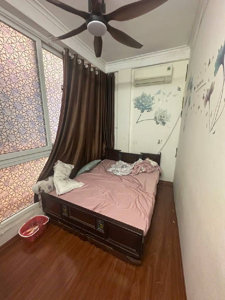 Bán nhà Tô Hoàng - diện tích 15.6m2 4 tầng - gần ô tô - giá 4,8 tỷ