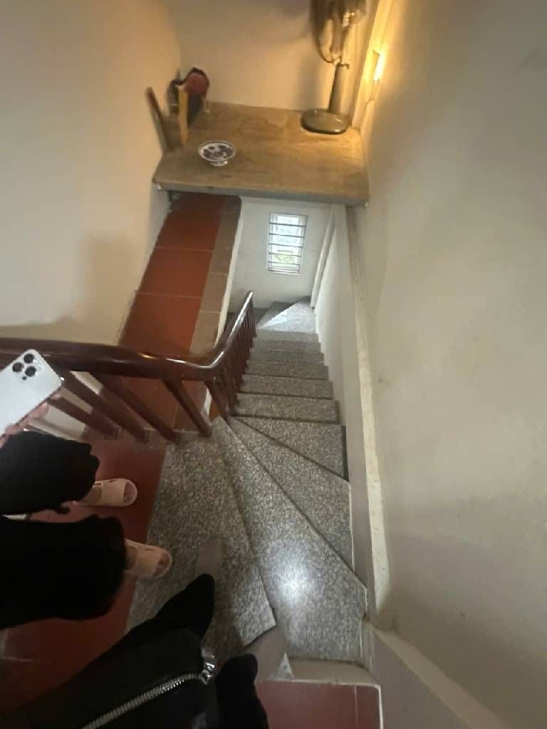 Bán nhà Tô Hoàng - diện tích 15.6m2 4 tầng - gần ô tô - giá 4,8 tỷ