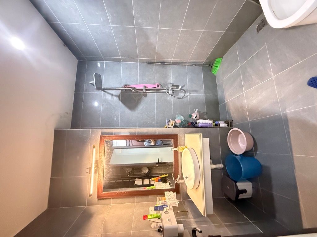 Bán nhà Nguyễn Đức Cảnh - diện tích 30m2 5 tầng - Nhà đẹp ở ngay - giá 8,5 tỷ