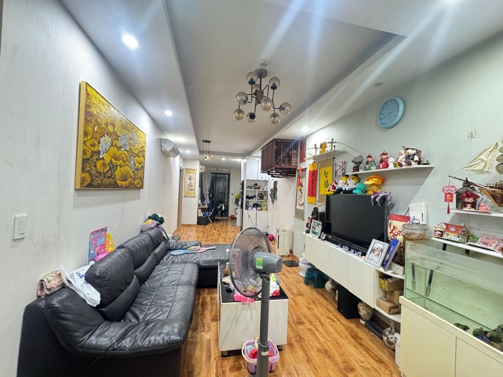 Bán nhà Lĩnh Nam - diện tích 76m2 13 tầng - Sổ đỏ chính chủ - giá 7,1 tỷ