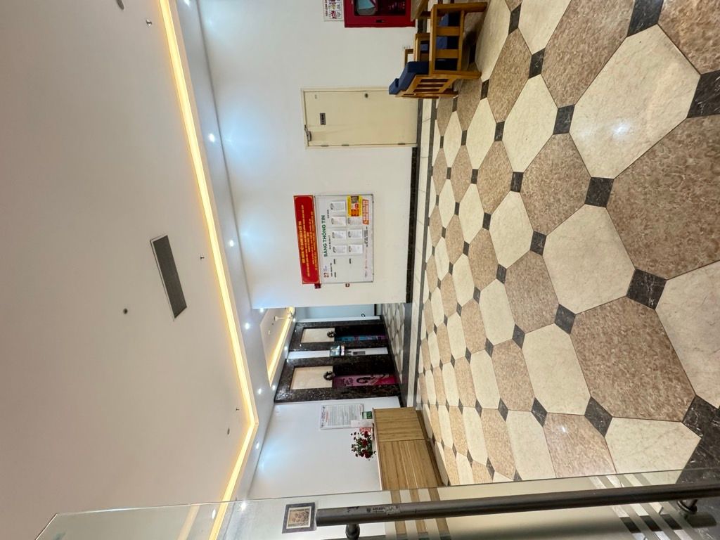 Bán nhà Lĩnh Nam - diện tích 76m2 13 tầng - Sổ đỏ chính chủ - giá 7,1 tỷ