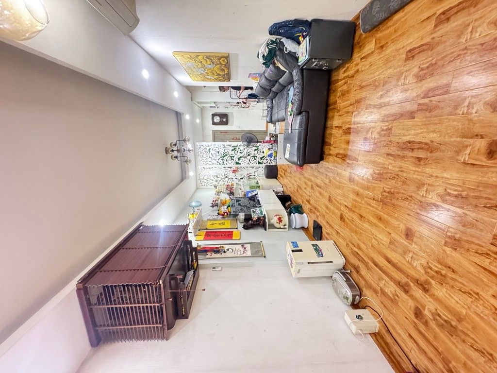 Bán nhà Lĩnh Nam - diện tích 76m2 13 tầng - Sổ đỏ chính chủ - giá 7,1 tỷ