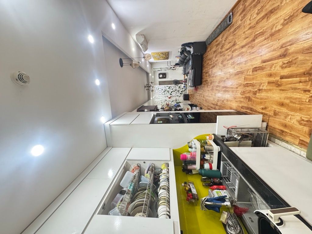 Bán nhà Lĩnh Nam - diện tích 76m2 13 tầng - Sổ đỏ chính chủ - giá 7,1 tỷ