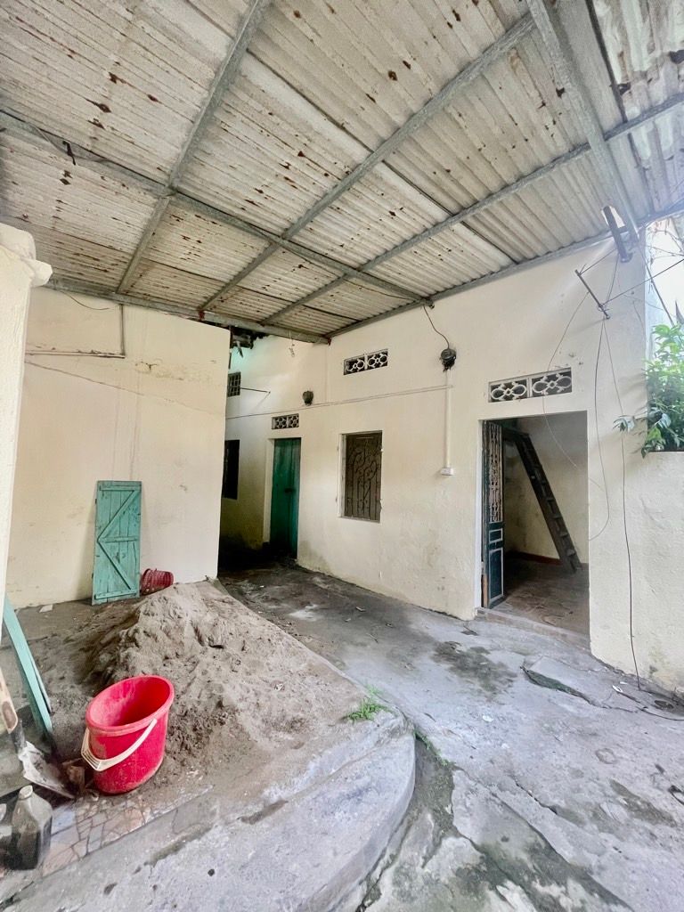 Bán nhà Định Công Hạ - diện tích 62m2 1 tầng - ô tô đỗ cửa - giá 10,5 tỷ