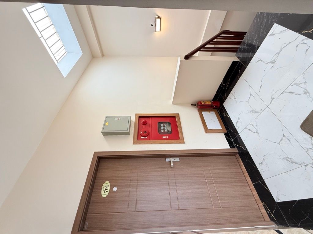 Bán nhà Hoàng Mai - diện tích 67m2 7 tầng - Cực hiếm - giá 21,4 tỷ