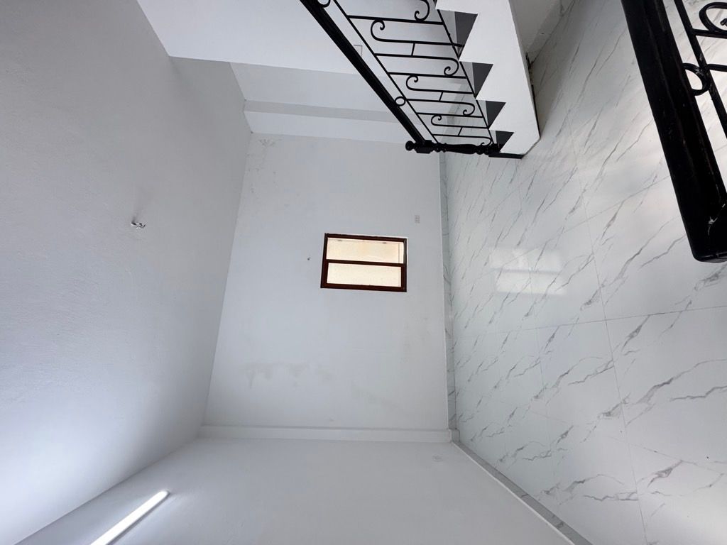 Bán nhà Chợ Khâm Thiên - diện tích 20m2 5 tầng - Nhà đẹp hiếm có - giá 2,75 tỷ