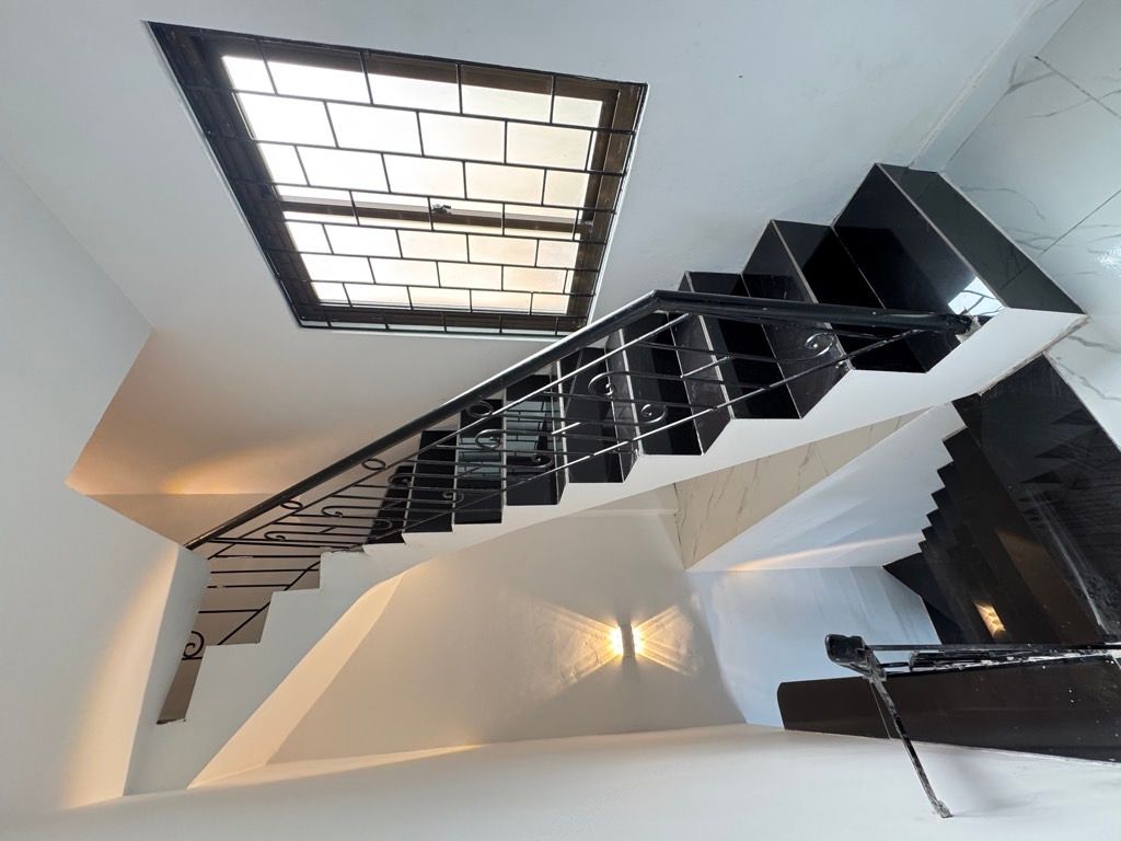 Bán nhà Chợ Khâm Thiên - diện tích 20m2 5 tầng - Nhà đẹp hiếm có - giá 2,75 tỷ