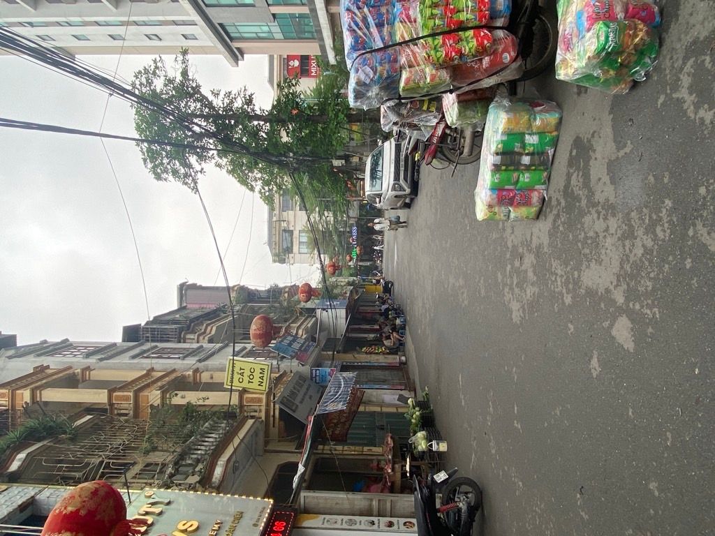 Bán nhà Triều Khúc - diện tích 10.3m2 1 tầng - Sổ đỏ chính chủ sẵn sàng giao dịch - giá 2.17 tỷ