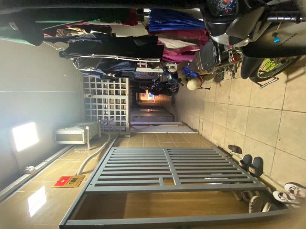 Bán nhà Triều Khúc - diện tích 10.3m2 1 tầng - Sổ đỏ chính chủ sẵn sàng giao dịch - giá 2.17 tỷ