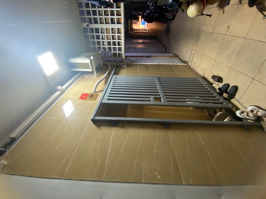 Bán nhà Triều Khúc - diện tích 10.3m2 1 tầng - Sổ đỏ chính chủ sẵn sàng giao dịch - giá 2.17 tỷ