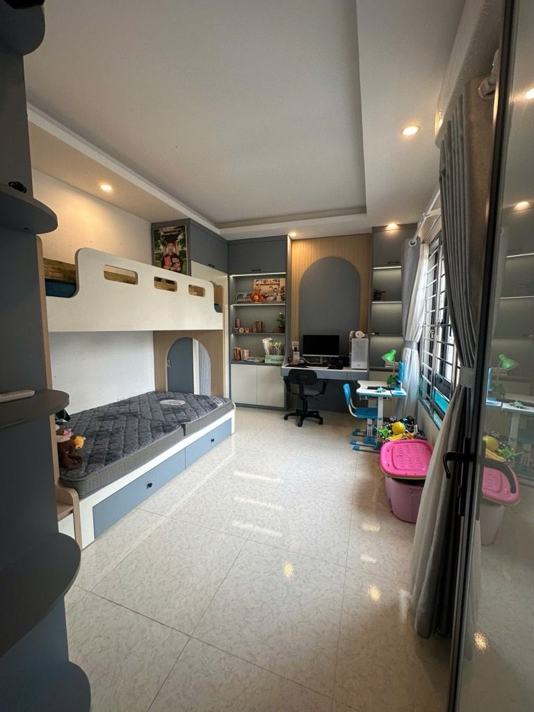 Bán nhà Lê Gia Định - diện tích 27m2 5 tầng - Cực hiếm - giá 10,98 tỷ