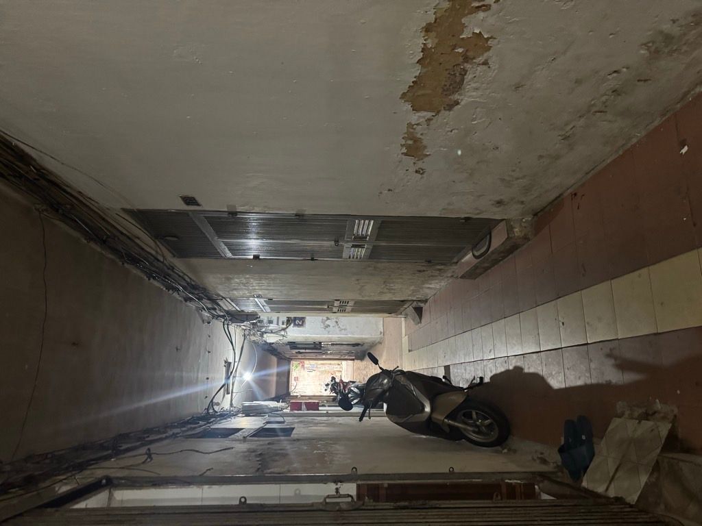 Bán nhà Nguyễn Trãi - diện tích 62m2 3 tầng - Ô tô đỗ cửa - giá 3,9 tỷ