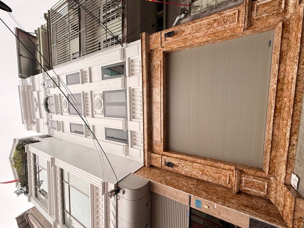 Bán nhà Nguyễn Chính - diện tích 55m2 5 tầng - ngõ ô tô - giá 19 tỷ