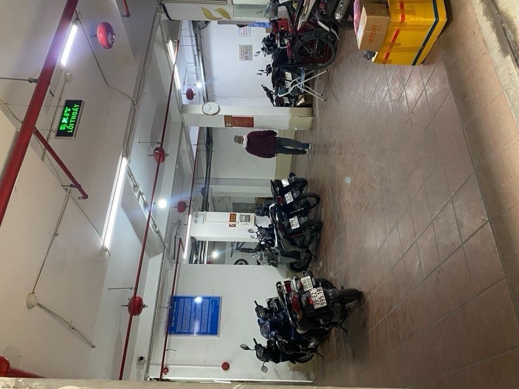 Bán nhà Ngõ 103 Xã Đàn - diện tích 52m2 1 tầng - thang máy - giá 2,8 tỷ