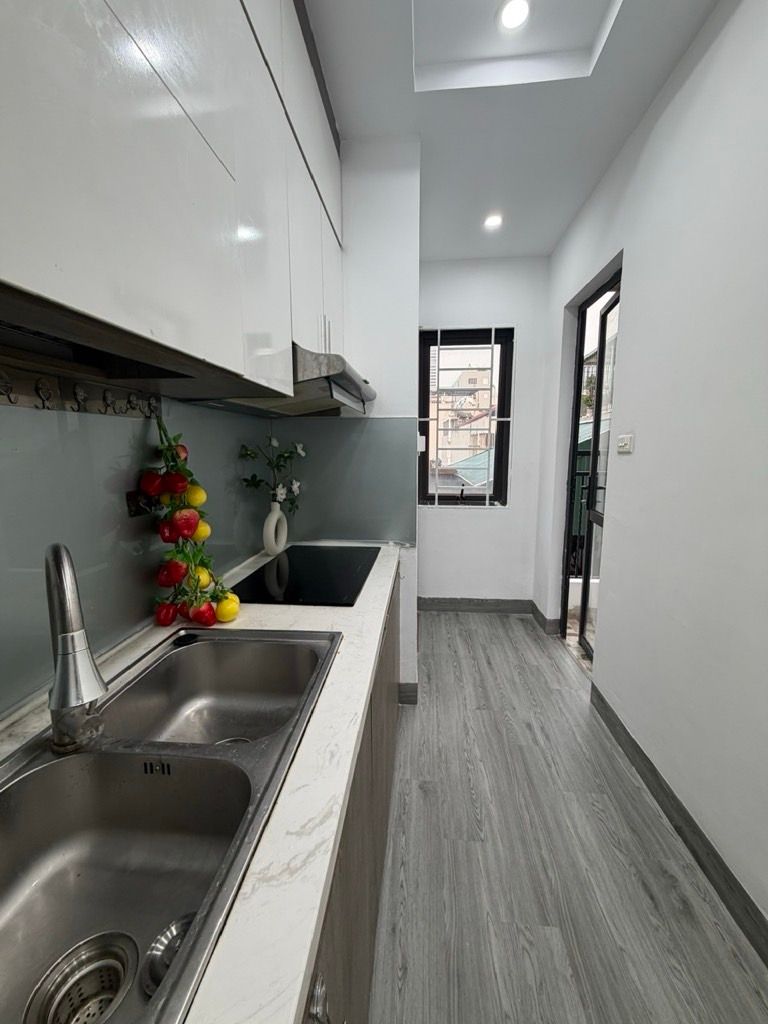 Bán nhà Ngõ 103 Xã Đàn - diện tích 52m2 1 tầng - thang máy - giá 2,8 tỷ