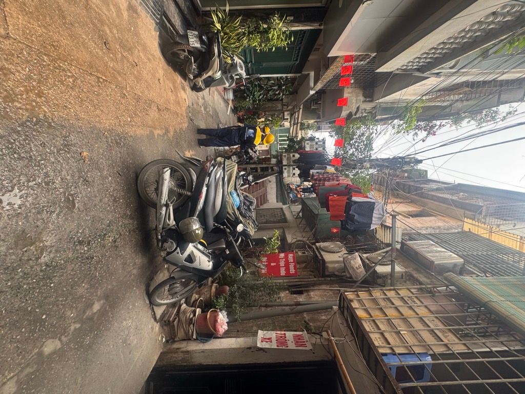 Bán nhà Quỳnh Lôi - diện tích 23m2 4 tầng - Lô góc, gần phố - giá 7,2 tỷ