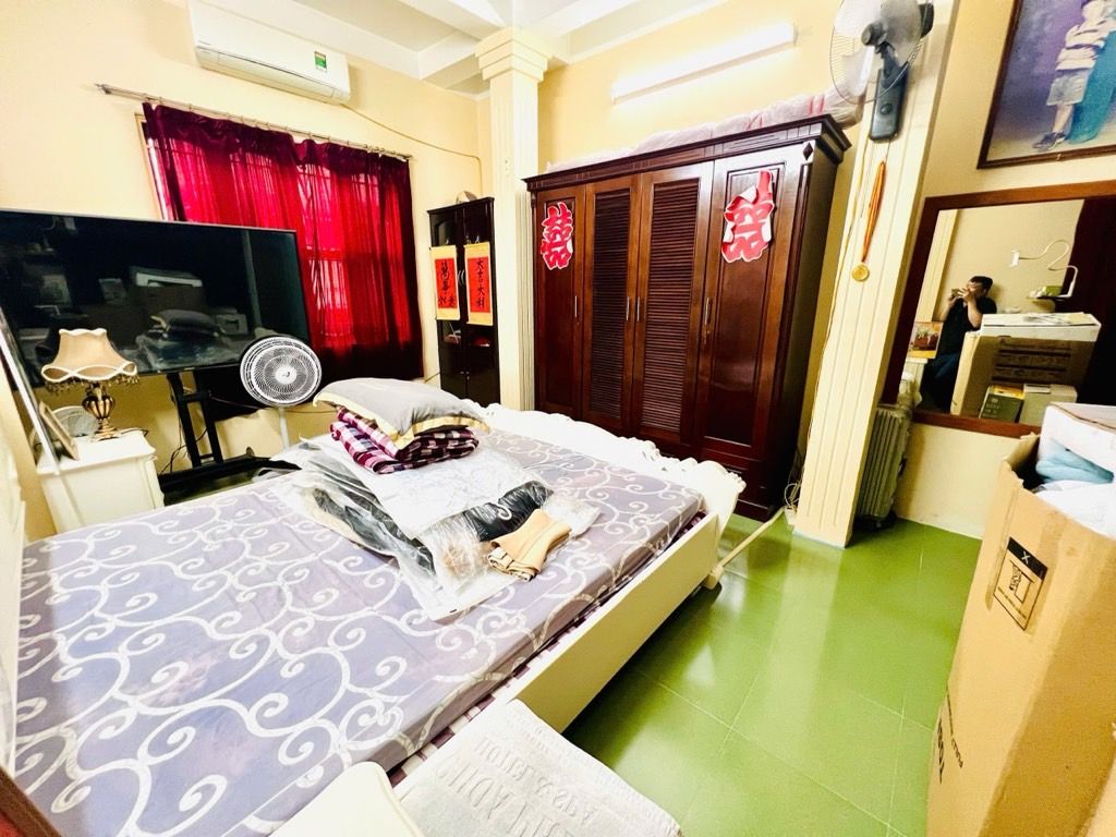 Bán nhà Quỳnh Lôi - diện tích 23m2 4 tầng - Lô góc, gần phố - giá 7,2 tỷ