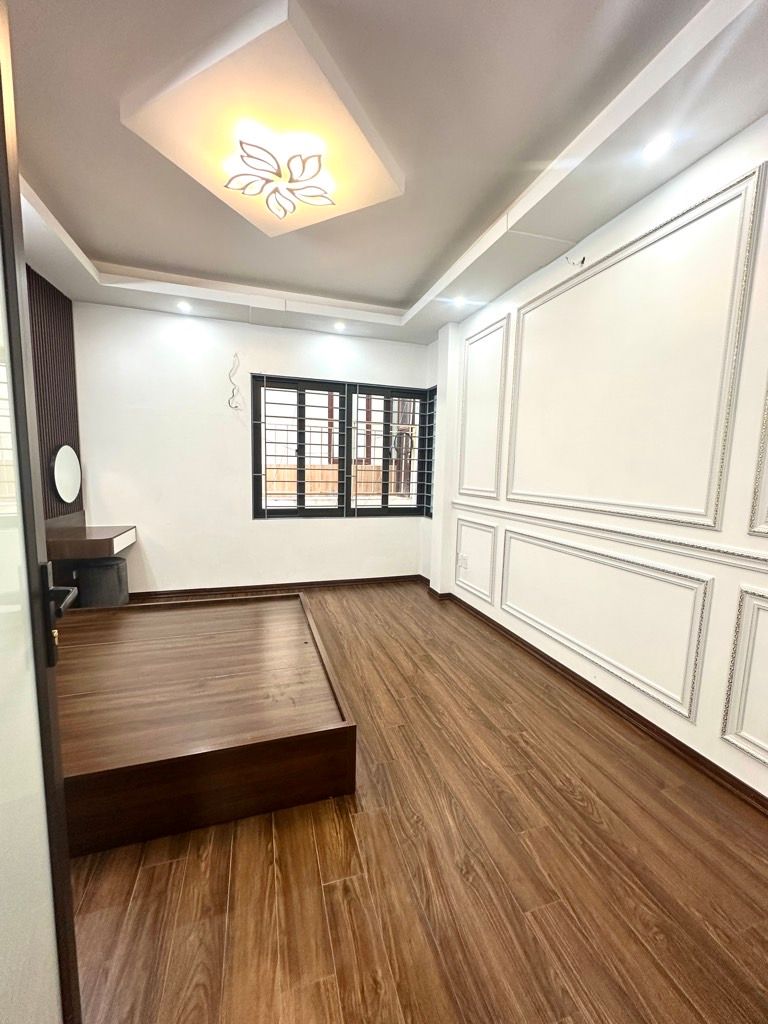 Bán nhà Đông thiên - diện tích 30m2 5 tầng - FULL NỘI THẤT - giá 6,8 tỷ