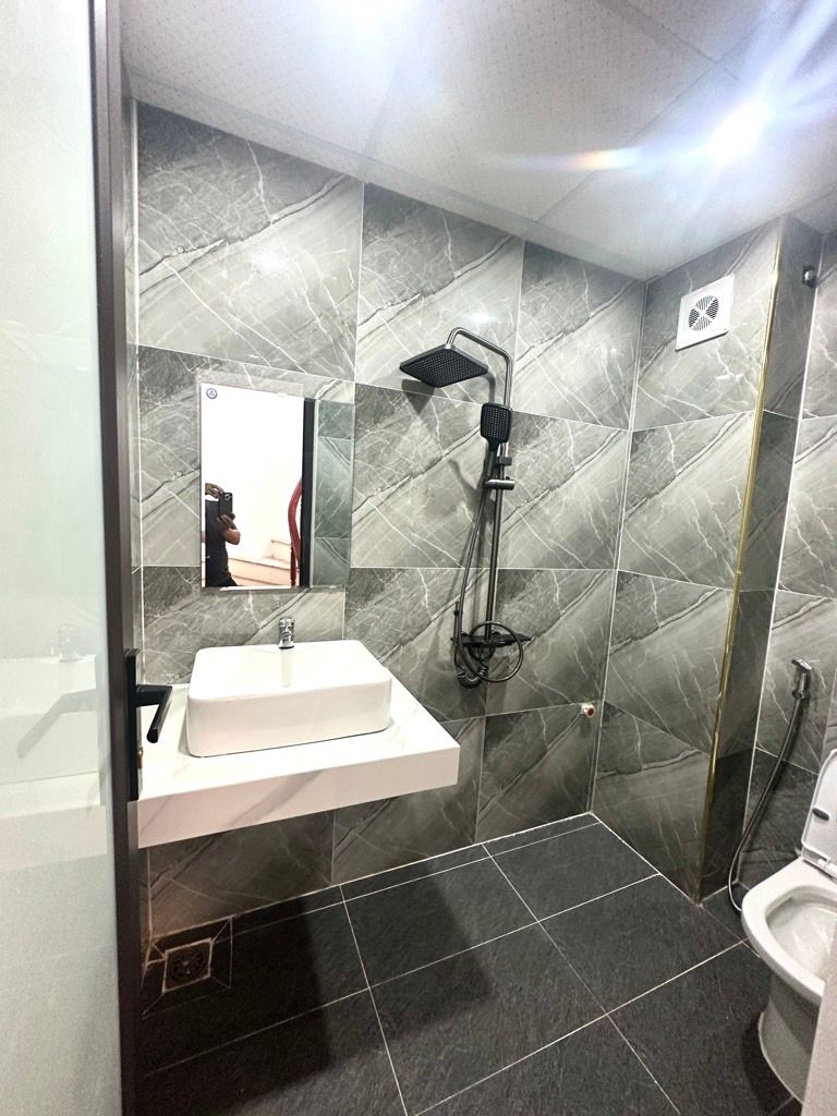 Bán nhà Đông thiên - diện tích 30m2 5 tầng - FULL NỘI THẤT - giá 6,8 tỷ