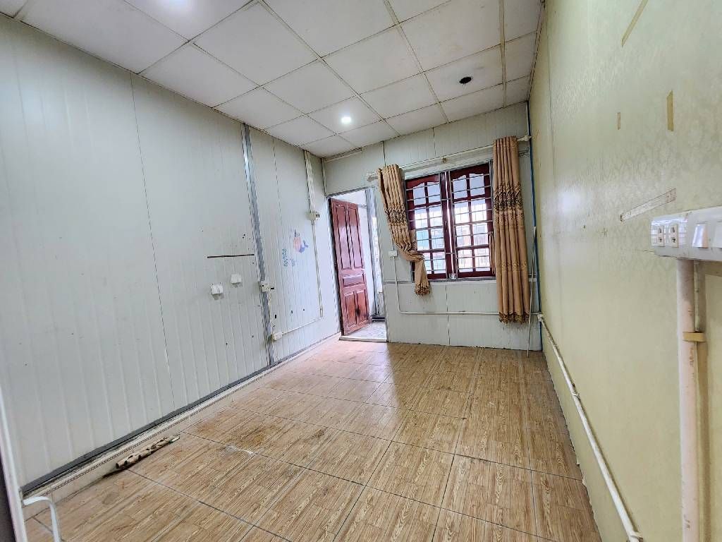 Bán nhà Tân Mai - diện tích 38.3m2 2 tầng - Căn hộ tập thể siêu rộng - giá 4,18 tỷ