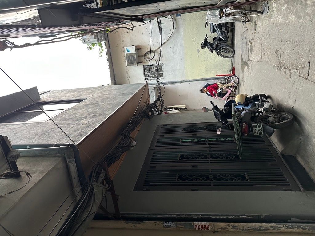 Bán nhà Lạc Nghiệp - diện tích 14m2 3 tầng - Nhà đẹp hiếm có - giá 2,2 tỷ