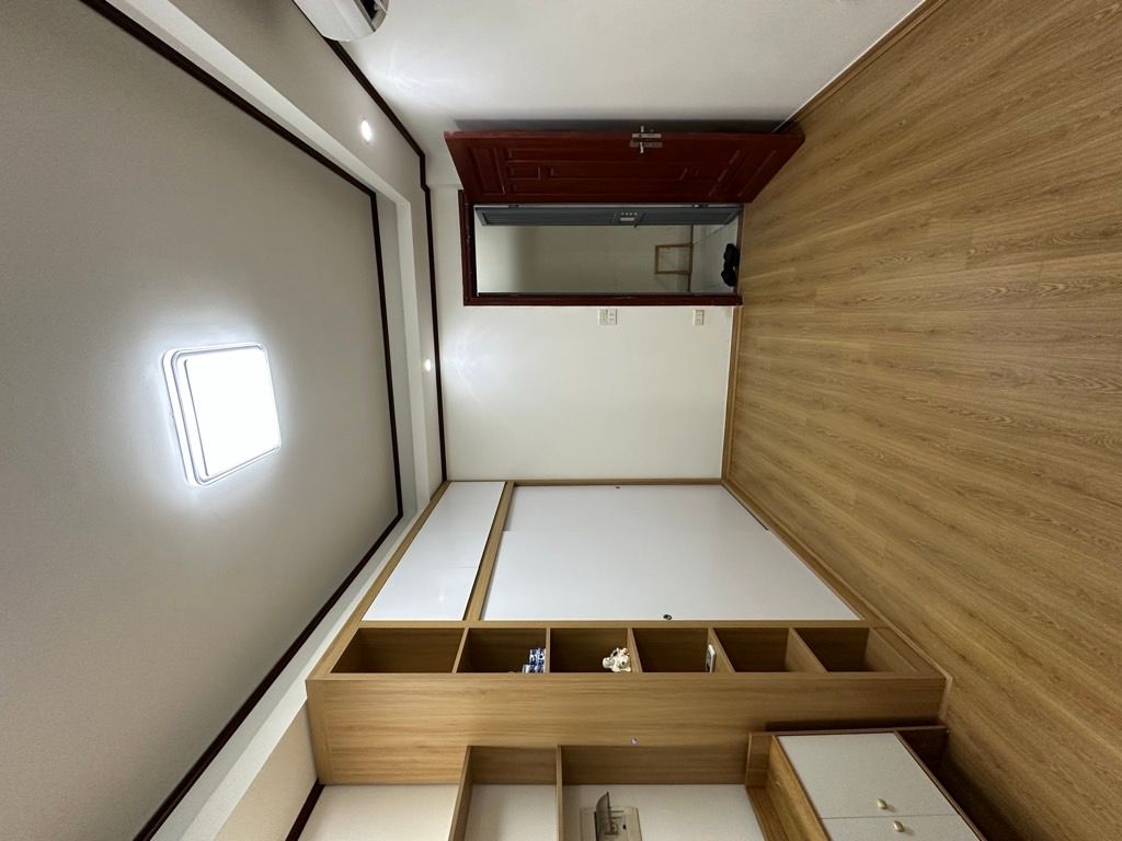 Bán nhà Vũ Tông Phan - diện tích 25m2 9 tầng - ô tô đỗ cửa - giá 1,15 tỷ