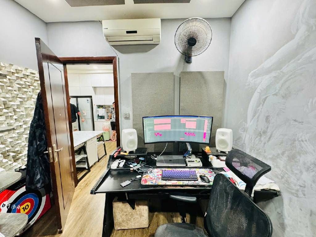 Bán nhà Vĩnh Tuy - diện tích 83.1m2 1 tầng - Căn hộ chung cư T18 Times City - giá 11,5 tỷ