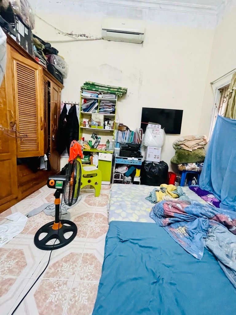 Bán nhà Lê Đại Hành - diện tích 30m2 3 tầng - MẶT PHỐ KINH DOANH - giá 9,3 tỷ