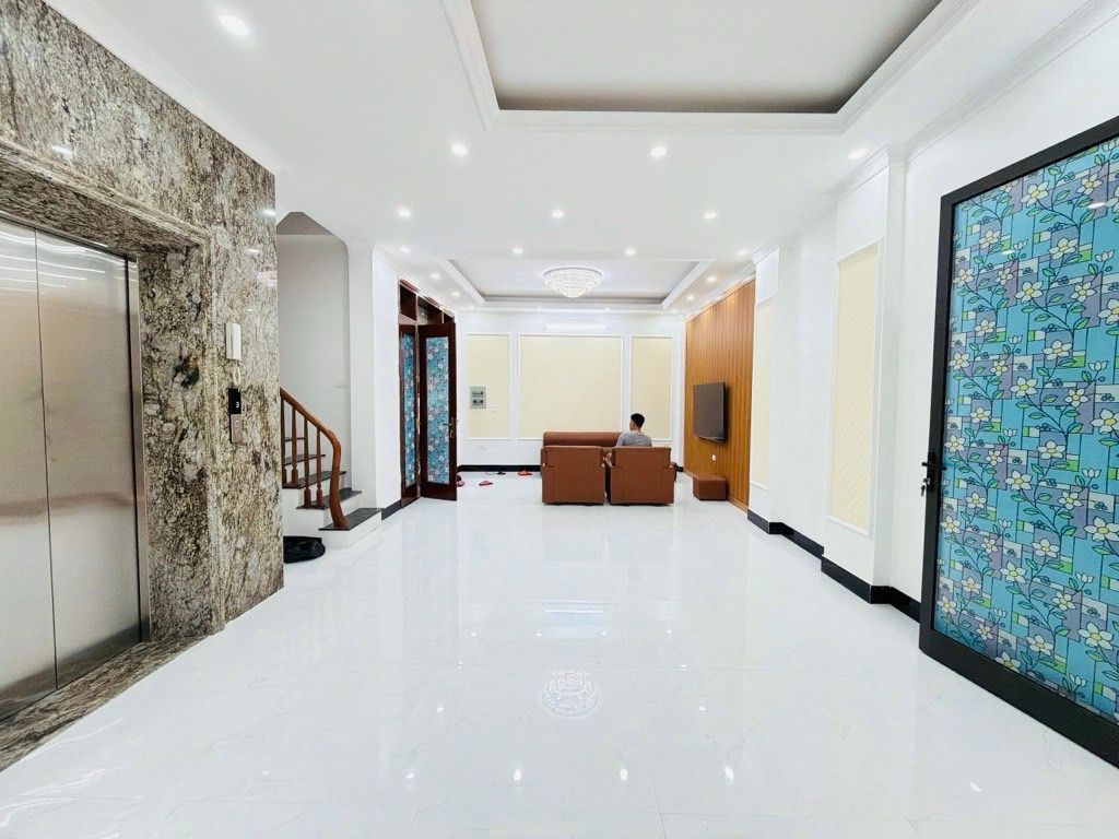 Bán nhà Quan Nhân - diện tích 65.4m2 5 tầng - Nhà 2 mặt ngõ, xây mới - giá 16,8 tỷ