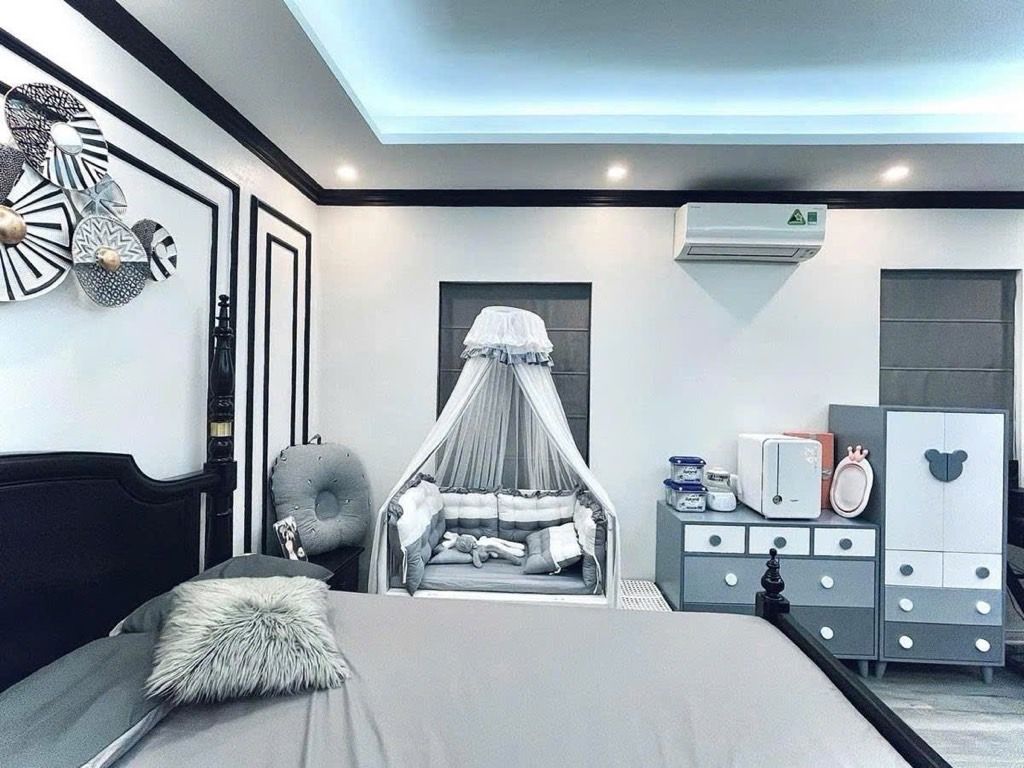 Bán nhà giáp nhị - diện tích 77m2 4 tầng - Lô góc - giá 22 tỷ