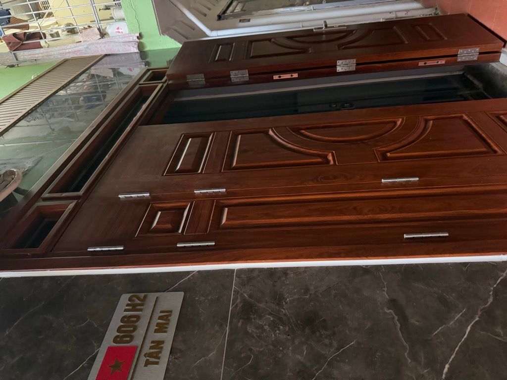 Bán nhà Tân Mai - diện tích 30m2 3 tầng - Ô TÔ TRÁNH - giá 6,1 tỷ