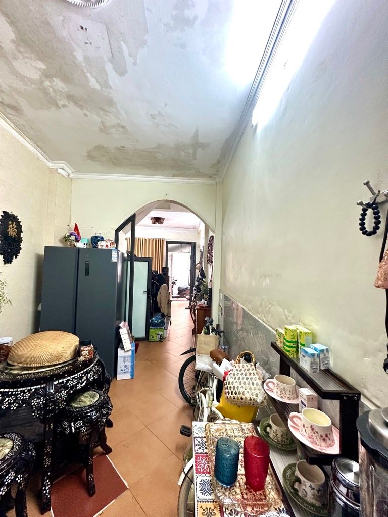 Bán nhà Minh Khai - diện tích 32m2 4 tầng - Ô tô tránh - giá 7,5 tỷ