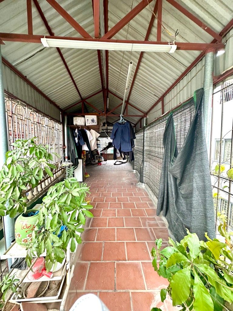 Bán nhà Minh Khai - diện tích 32m2 4 tầng - Ô tô tránh - giá 7,5 tỷ